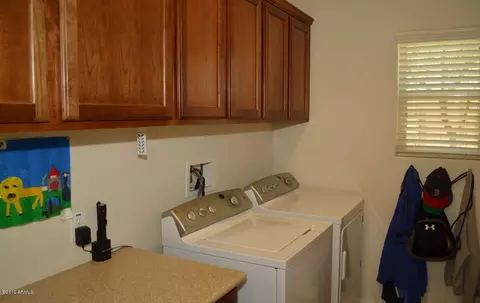 3965 E Cat Balue Dr, Phoenix, AZ 85050 photo 13