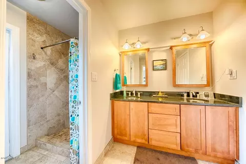2121 E Greenway Dr, Tempe, AZ 85282 photo 25