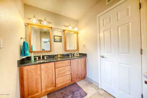 2121 E Greenway Dr, Tempe, AZ 85282 photo 26