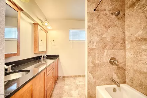 2121 E Greenway Dr, Tempe, AZ 85282 photo 19