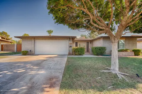 2121 E Greenway Dr, Tempe, AZ 85282 photo 1