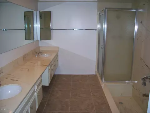 2653 E Beekman Pl, Phoenix, AZ 85016 photo 13