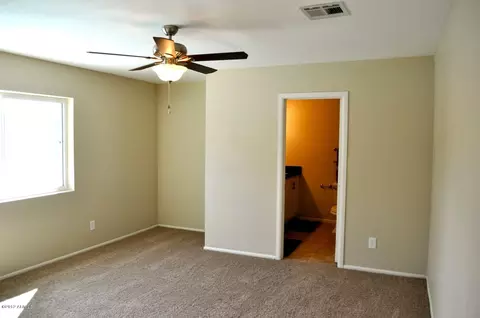 3919 E Laurel Ln, Phoenix, AZ 85028 photo 18