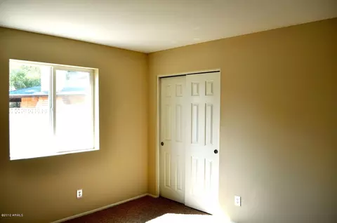 3919 E Laurel Ln, Phoenix, AZ 85028 photo 24