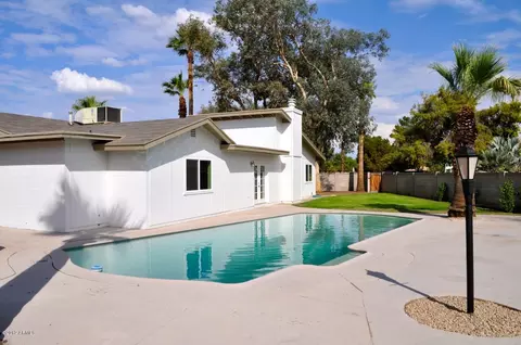 3919 E Laurel Ln, Phoenix, AZ 85028 photo 34