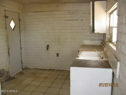 1637 E Jones Ave, Phoenix, AZ 85040 photo 7
