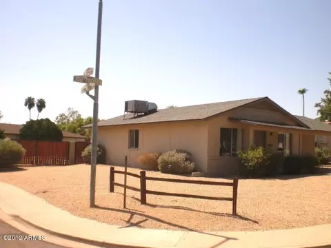 2215 E Coghlan Pl, Phoenix, AZ 85028 photo 2