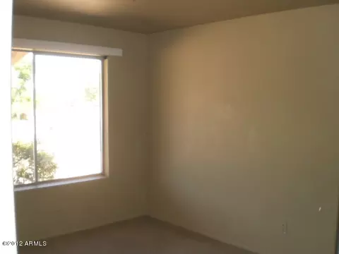 2215 E Coghlan Pl, Phoenix, AZ 85028 photo 18