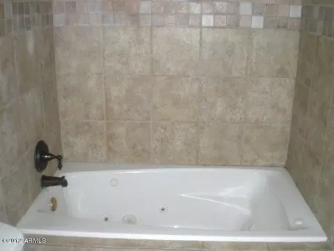 2215 E Coghlan Pl, Phoenix, AZ 85028 photo 21