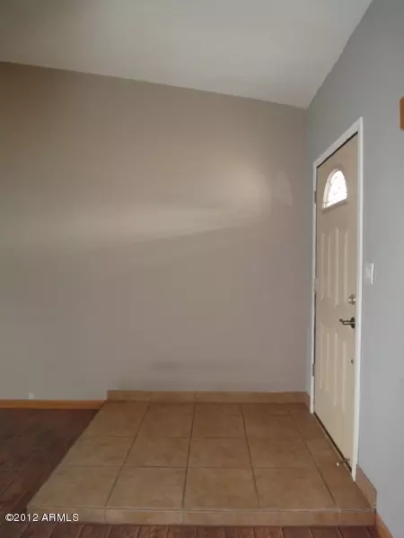 4515 E Ludlow Dr, Phoenix, AZ 85032 photo 2