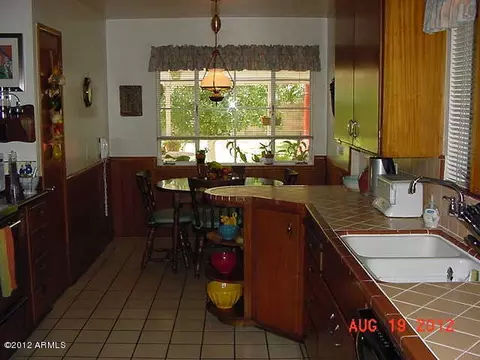 4201 E Catalina Dr, Phoenix, AZ 85018 photo 11