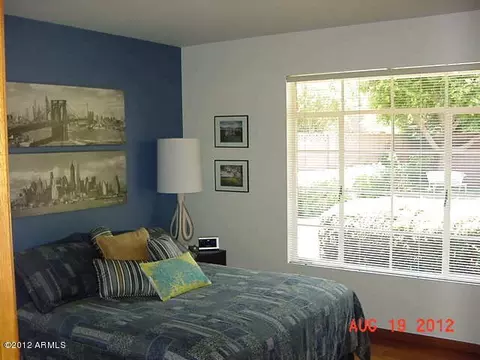 4201 E Catalina Dr, Phoenix, AZ 85018 photo 23