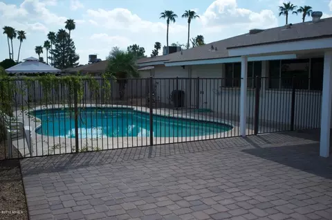 1920 E Hermosa Dr, Tempe, AZ 85282 photo 3