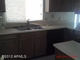 1126 E Wickieup Ln, Phoenix, AZ 85024 photo 9