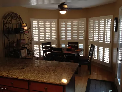4046 E Round Hill Dr, Phoenix, AZ 85028 photo 4