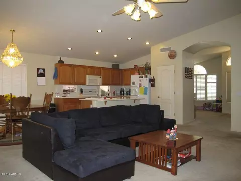 3126 E Oraibi Dr, Phoenix, AZ 85050 photo 8