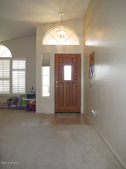 3126 E Oraibi Dr, Phoenix, AZ 85050 photo 3
