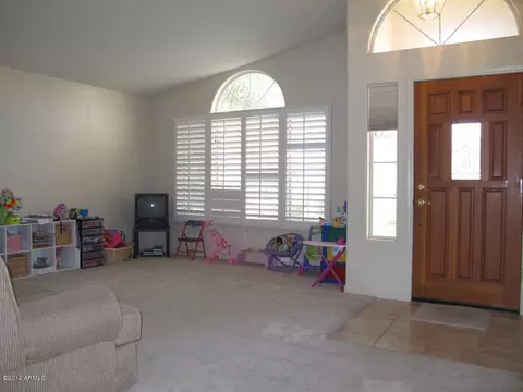 3126 E Oraibi Dr, Phoenix, AZ 85050 photo 4