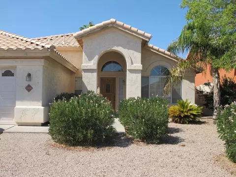 3126 E Oraibi Dr, Phoenix, AZ 85050 photo 2