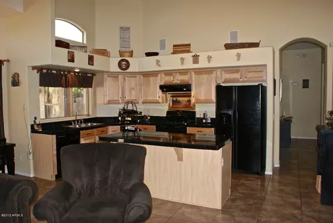 1122 E Liberty Ln, Gilbert, AZ 85296 photo 2
