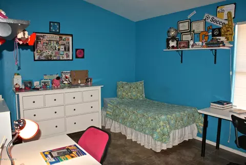 1122 E Liberty Ln, Gilbert, AZ 85296 photo 24