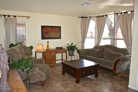 1122 E Liberty Ln, Gilbert, AZ 85296 photo 10