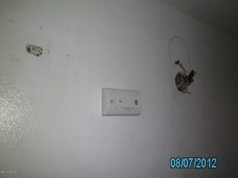 5967 W Mitchell Dr, Phoenix, AZ 85033 photo 17