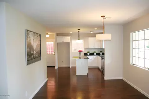 2906 E Cheery Lynn Rd, Phoenix, AZ 85016 photo 5