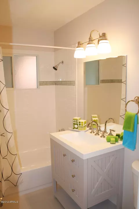 2906 E Cheery Lynn Rd, Phoenix, AZ 85016 photo 11