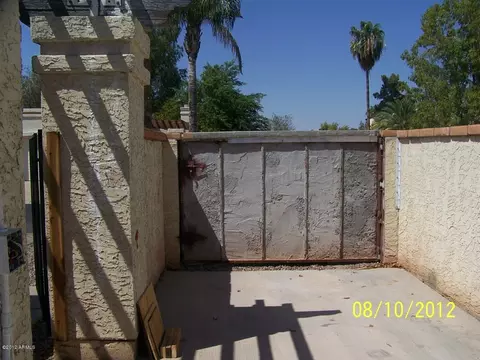 630 E Jensen St #111, Mesa, AZ 85203 photo 2