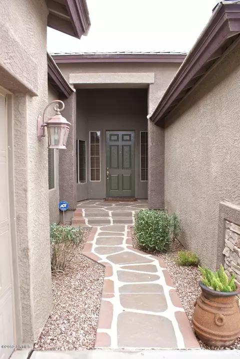 1285 E Arrowhead Trl, Gilbert, AZ 85297 photo 2