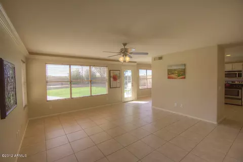 4857 E Abraham Ln, Phoenix, AZ 85054 photo 4
