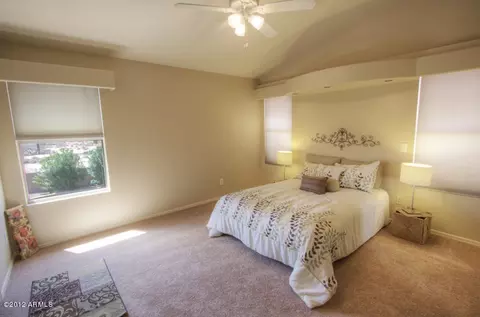4857 E Abraham Ln, Phoenix, AZ 85054 photo 19
