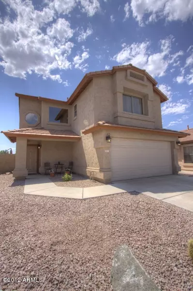 4857 E Abraham Ln, Phoenix, AZ 85054 photo 2