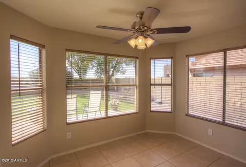 4857 E Abraham Ln, Phoenix, AZ 85054 photo 13
