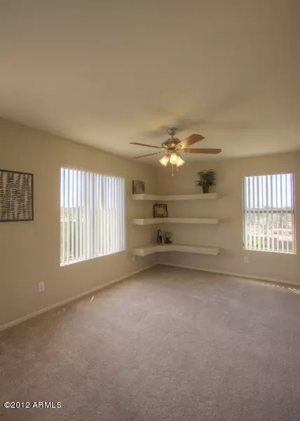 4857 E Abraham Ln, Phoenix, AZ 85054 photo 16