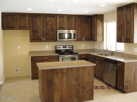 3825 E Cholla St, Phoenix, AZ 85028 photo 6