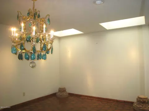 2412 E San Miguel Ave, Phoenix, AZ 85016 photo 13