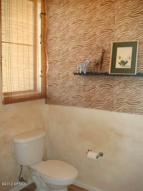 6286 S Sky Ln, Gilbert, AZ 85298 photo 10