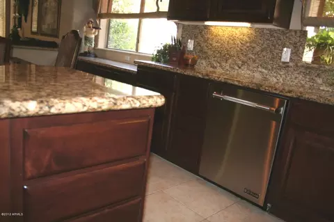 472 E Vermont Dr, Gilbert, AZ 85295 photo 9