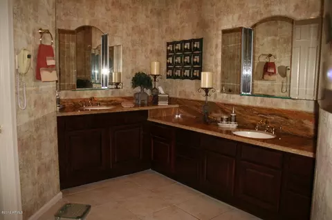 472 E Vermont Dr, Gilbert, AZ 85295 photo 20