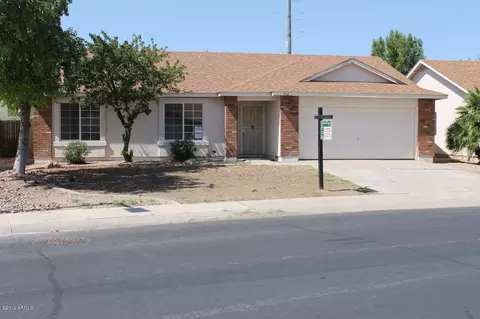 932 S Wanda Dr, Gilbert, AZ 85296 photo 1