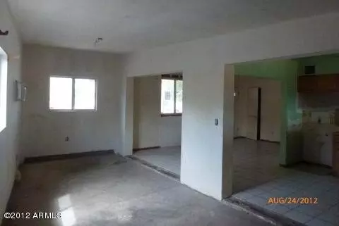 4107 N 30th Dr, Phoenix, AZ 85017 photo 4