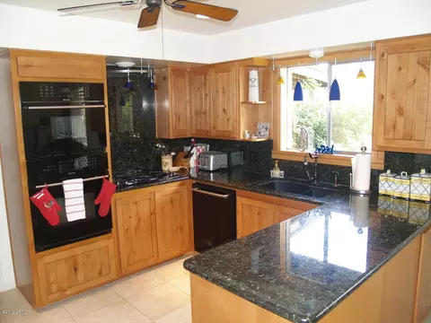 6847 N 4th Ave, Phoenix, AZ 85013 photo 3