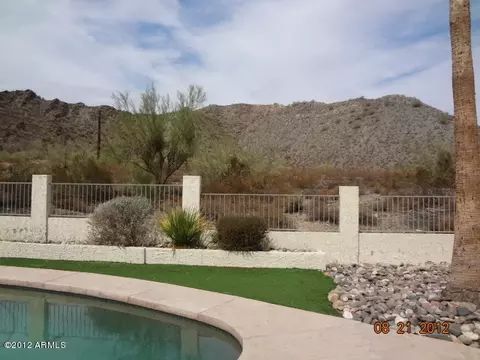 2101 E Sahuaro Dr, Phoenix, AZ 85028 photo 3