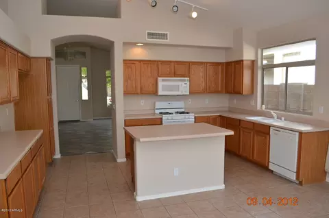 2015 E Creedance Blvd, Phoenix, AZ 85024 photo 8
