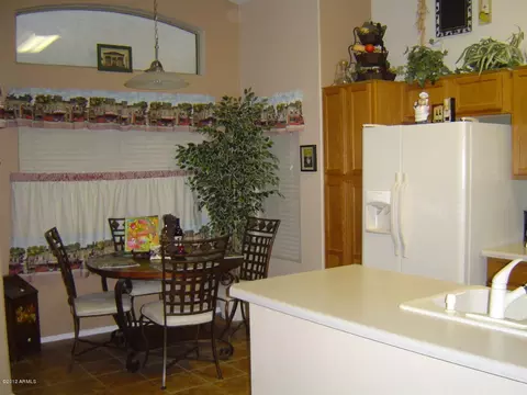 1018 E Mohave Ln, Apache Junction, AZ 85119 photo 6