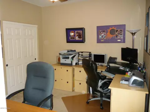3999 E Crest Ln, Phoenix, AZ 85050 photo 25