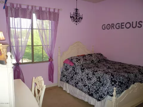 3999 E Crest Ln, Phoenix, AZ 85050 photo 23