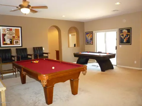 3999 E Crest Ln, Phoenix, AZ 85050 photo 13